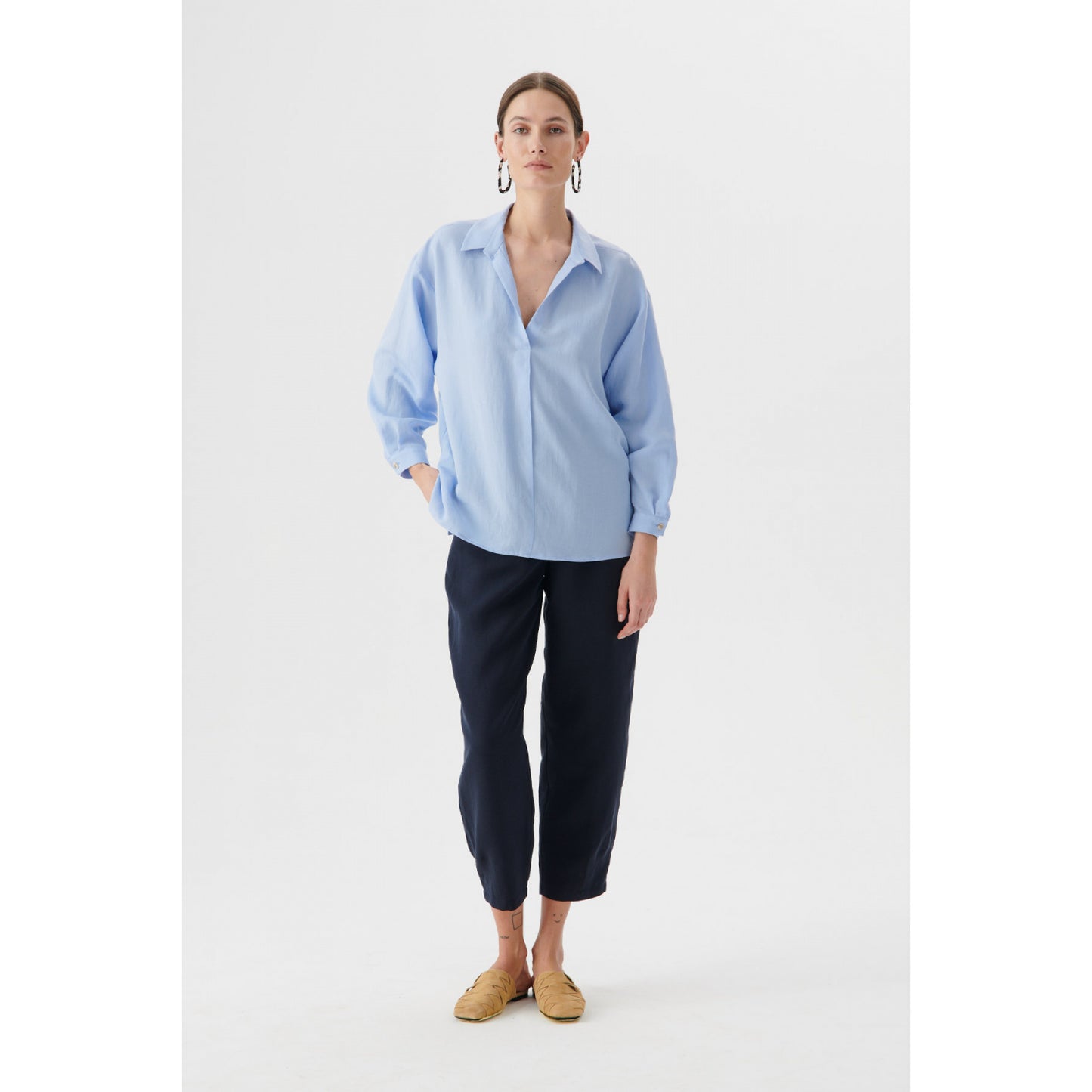 Rosa Blue